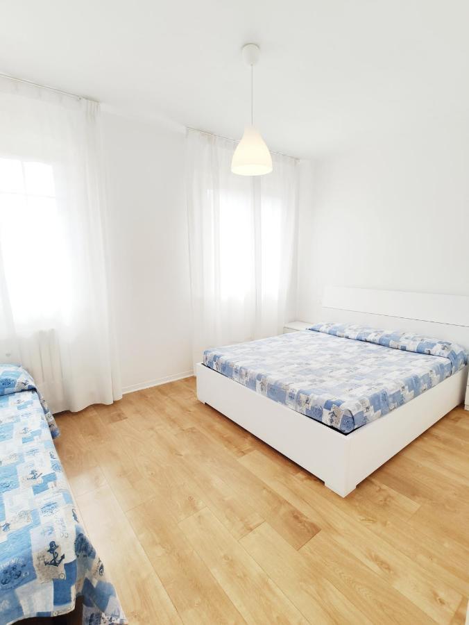 Villa De Mari Lido di Jesolo Bagian luar foto