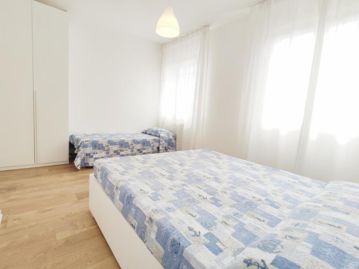 Villa De Mari Lido di Jesolo Bagian luar foto